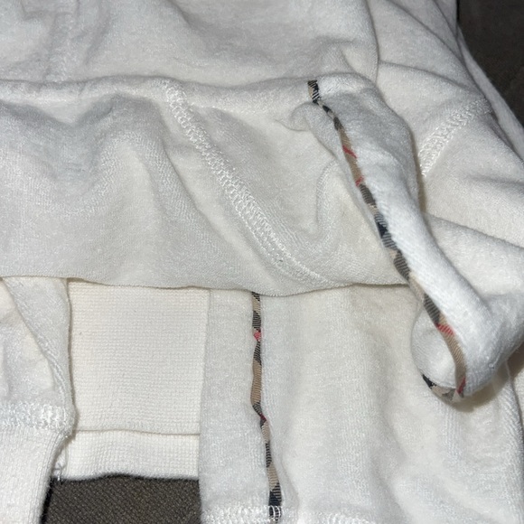 Burberry London Zip Hoodie - Picture 6 of 6